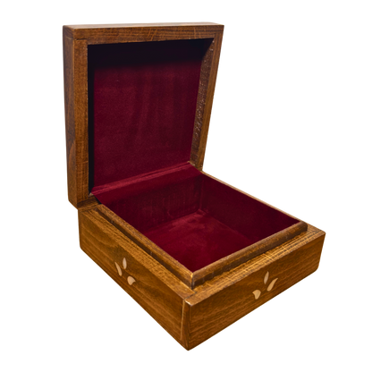 Handgefertigte Luxusbox aus Damaskus – Perlmutt & Samteleganz