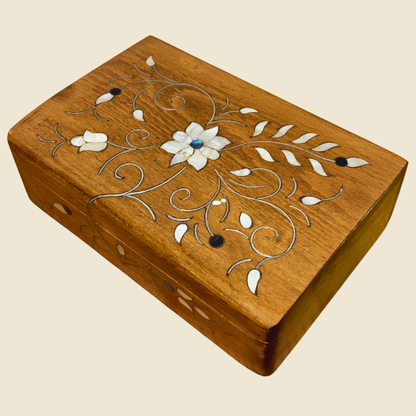 Handcrafted Damascene Luxury Box – Mother of Pearl & Velvet Elegance